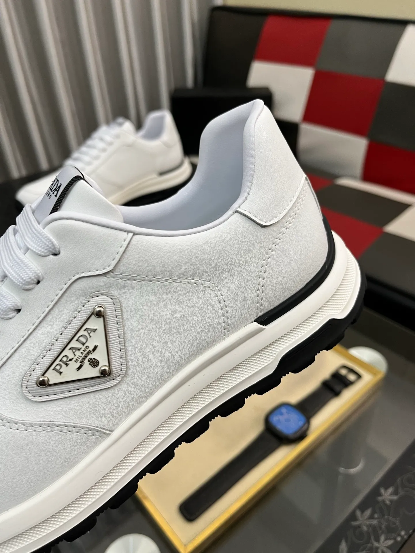 Men's shoes 💰420⌚️⌚️【PRADA】Prada casual shoes, originally developed 1:1, made of high-mercerized cowhide with imported cowhide, silk sheepskin lining, rubber outsole, comfortable and soft on the foot, size: 38-442️⃣Colors available